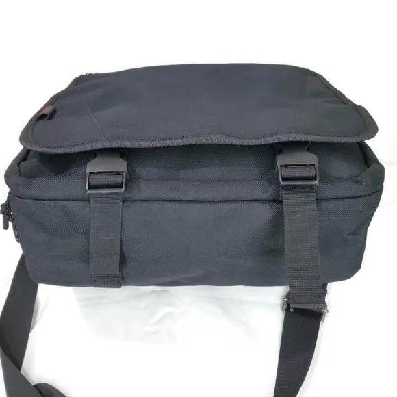 Zoom Gear Laptop Messenger Gamer Electronic Gear Travel School Work Bag - Picture 6 of 16